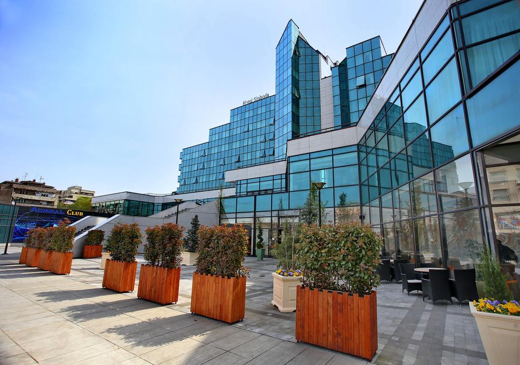 A Hoteli - Hotel Sloboda Šabac Екстериор снимка
