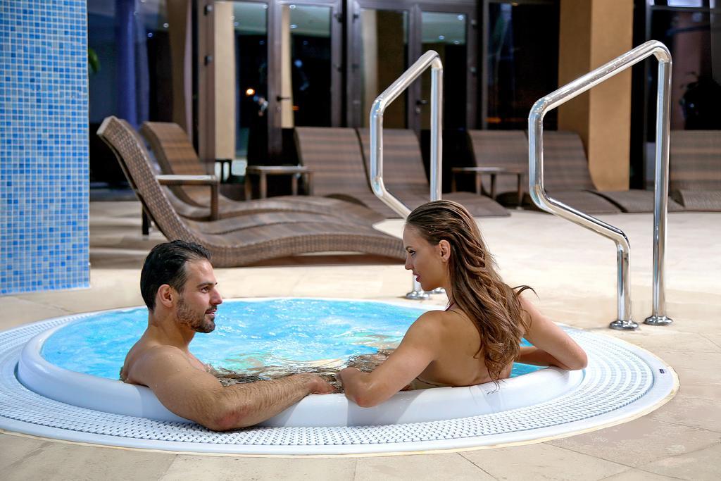 A Hoteli - Hotel Sloboda Šabac Екстериор снимка