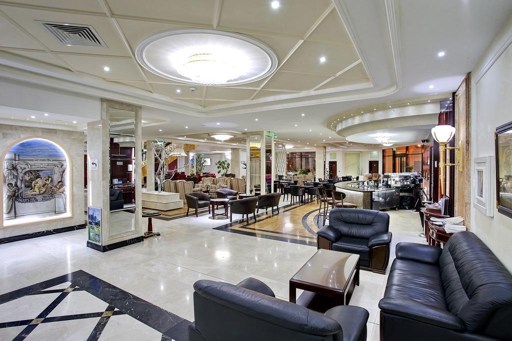 A Hoteli - Hotel Sloboda Šabac Екстериор снимка