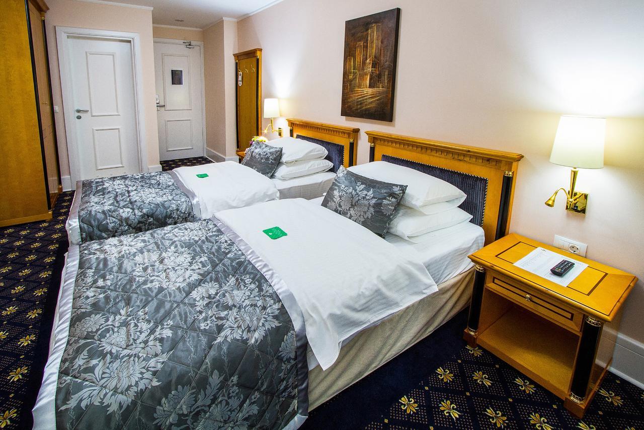 A Hoteli - Hotel Sloboda Šabac Стая снимка